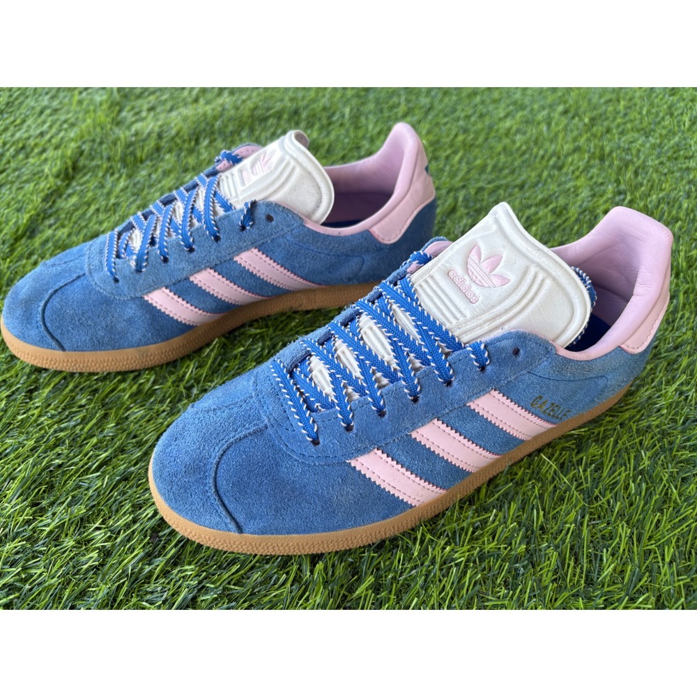 Adidas Gazelle Blue Pink Suede Gum Sole Sneakers JH7219 Womens 6.5